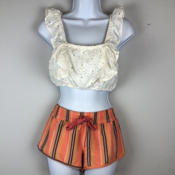 7 For All Mankind Eyelet Lace Embroidered Crop Top White Tank Top Size XS EUC - Picture 13 of 16